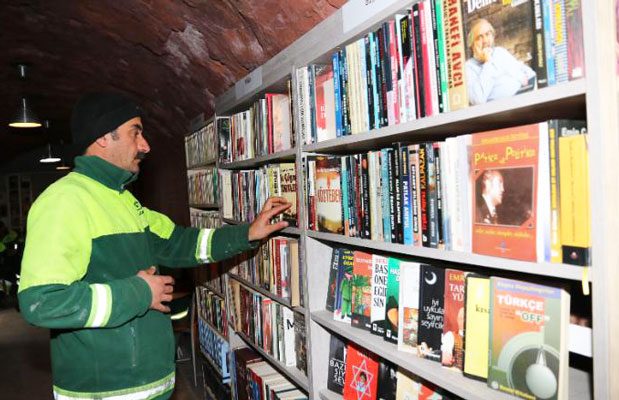 Buttare i libri non si può!